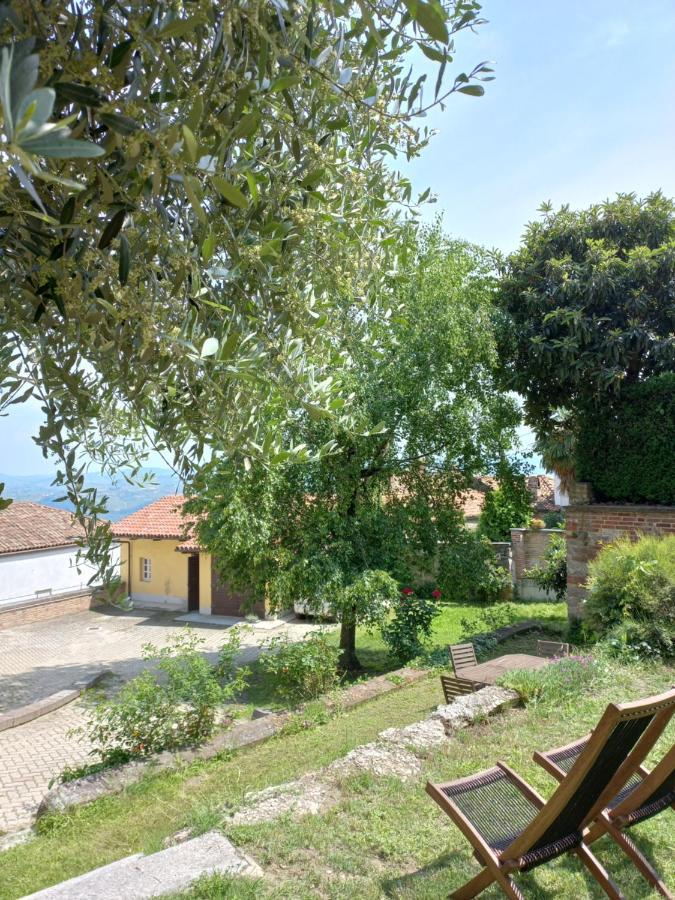 Apartament Il Giardino Di Olivia Guarene Zewnętrze zdjęcie